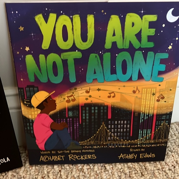 NEW! Book Bundle! - Picture 3 of 12